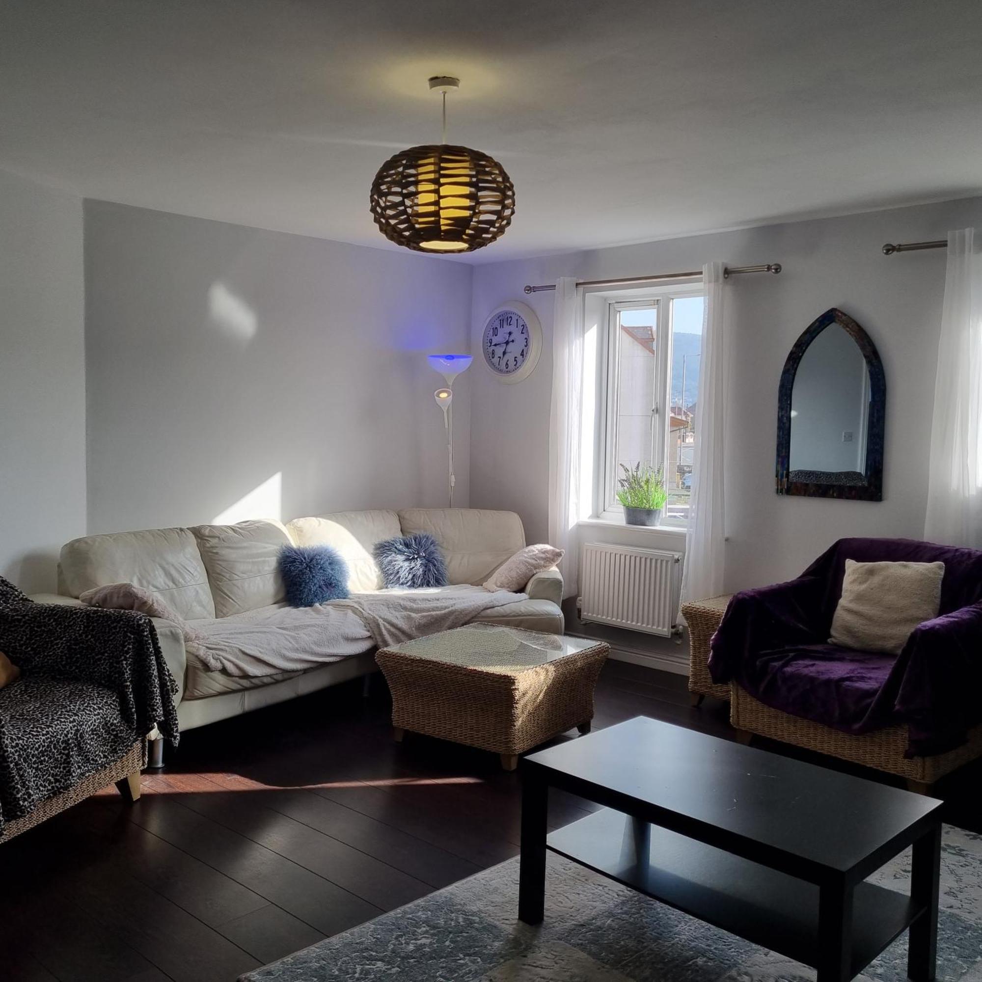 Sea Escape The Tardiis Beachfront Location Aberavon Beach Sea Views Driveway Parking Port Talbot Ngoại thất bức ảnh