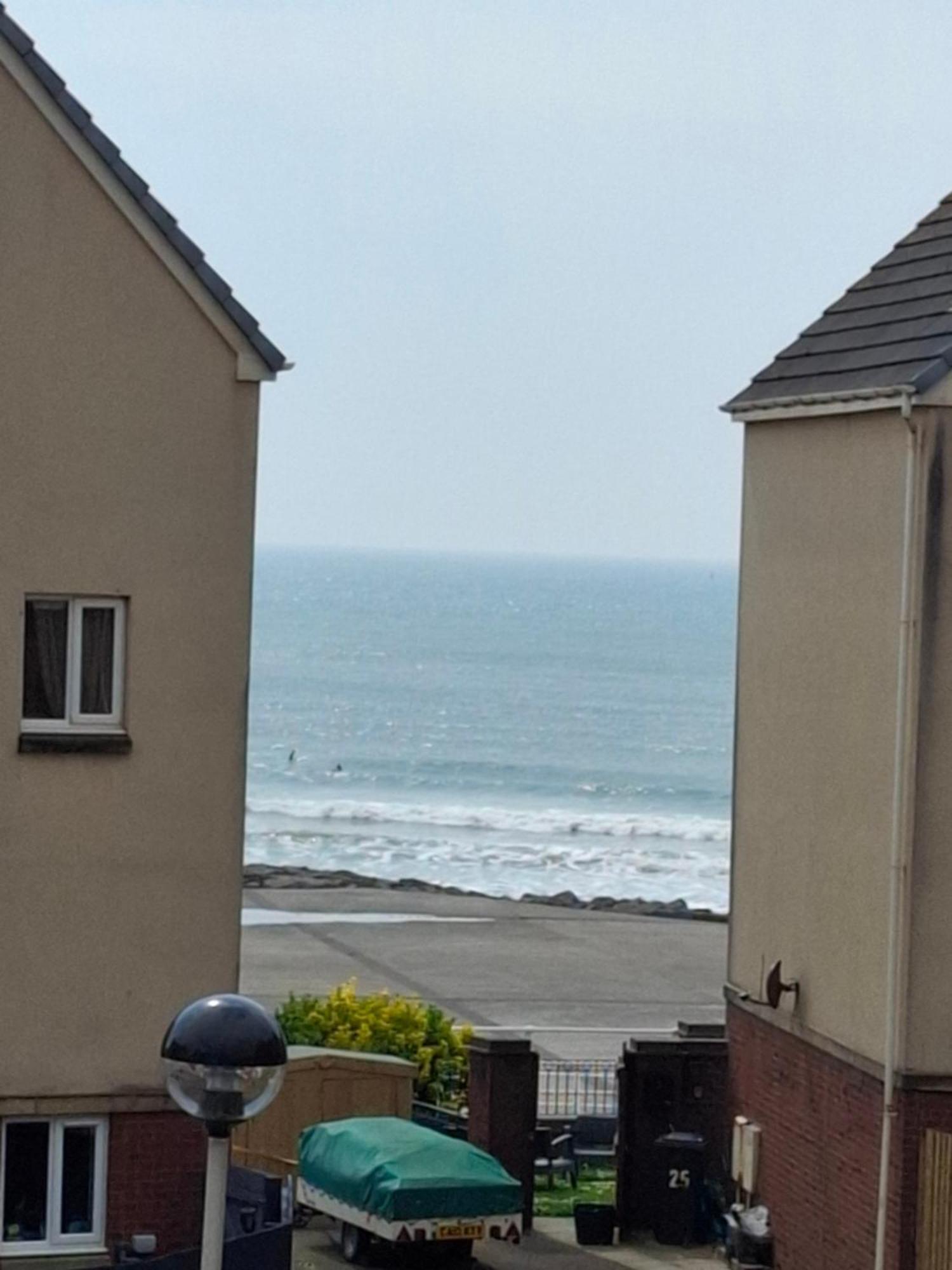 Sea Escape The Tardiis Beachfront Location Aberavon Beach Sea Views Driveway Parking Port Talbot Ngoại thất bức ảnh